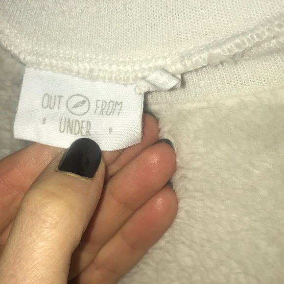 OUT FROM UNDER FLUFFY SWEATER🛍❣️ - Picture 2 of 6